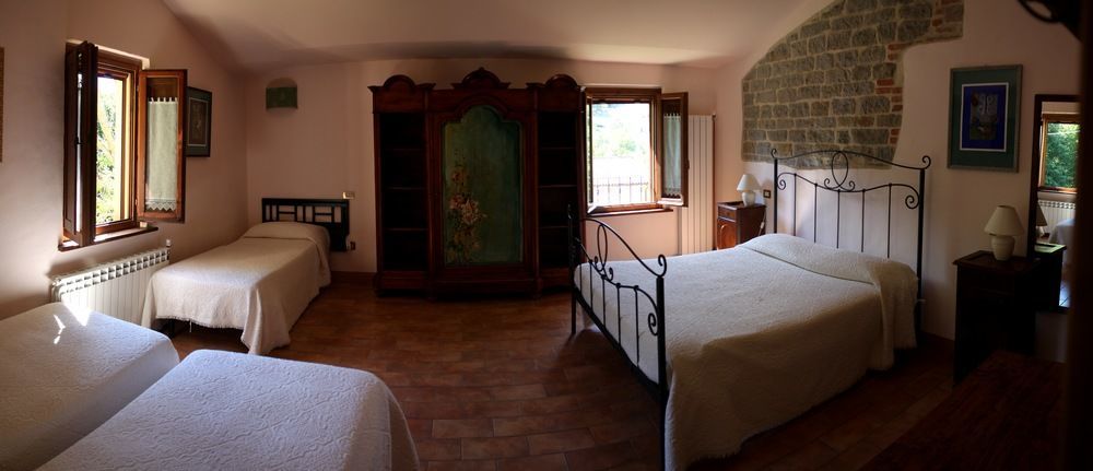 Agriturismo La Ferraia Pianello  ภายนอก รูปภาพ