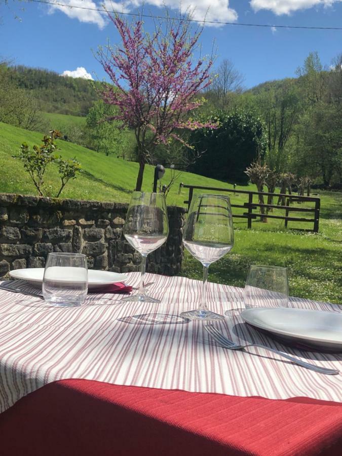 Agriturismo La Ferraia Pianello  ภายนอก รูปภาพ